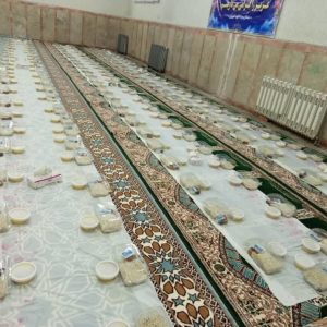 کمک برای تهیه و توزیع افطاری